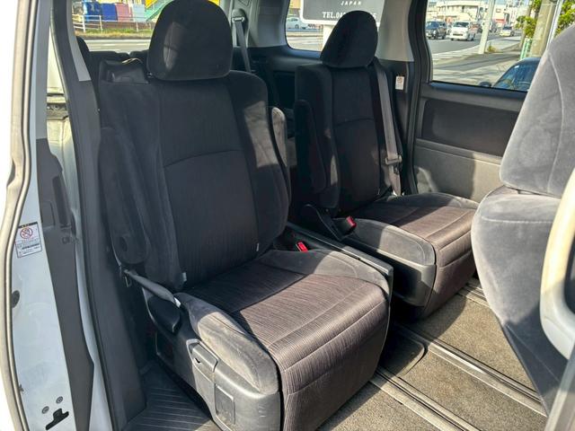 ヴェルファイア ２．４Ｚ　ユーザー買取車／後席モニター／障害物センサー／両側電動スライドドア／イクリプス製ナビ／ブルートゥース接続／バックカメラ／ＥＴＣ車載器／プッシュスタート／スマートキー／ＨＩＤヘッドライト／３列目シート（10枚目）