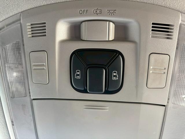 ヴェルファイア ２．４Ｚ　ユーザー買取車／後席モニター／障害物センサー／両側電動スライドドア／イクリプス製ナビ／ブルートゥース接続／バックカメラ／ＥＴＣ車載器／プッシュスタート／スマートキー／ＨＩＤヘッドライト／３列目シート（14枚目）