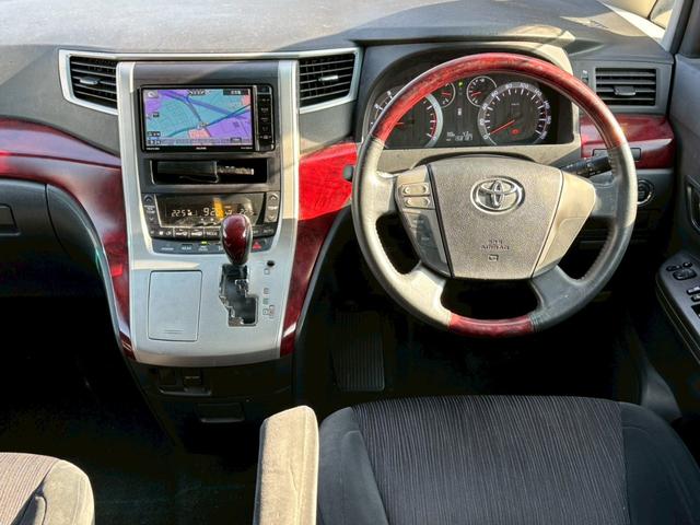 ヴェルファイア ２．４Ｚ　ユーザー買取車／後席モニター／障害物センサー／両側電動スライドドア／イクリプス製ナビ／ブルートゥース接続／バックカメラ／ＥＴＣ車載器／プッシュスタート／スマートキー／ＨＩＤヘッドライト／３列目シート（48枚目）