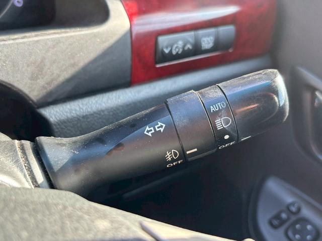 ヴェルファイア ２．４Ｚ　ユーザー買取車／後席モニター／障害物センサー／両側電動スライドドア／イクリプス製ナビ／ブルートゥース接続／バックカメラ／ＥＴＣ車載器／プッシュスタート／スマートキー／ＨＩＤヘッドライト／３列目シート（53枚目）