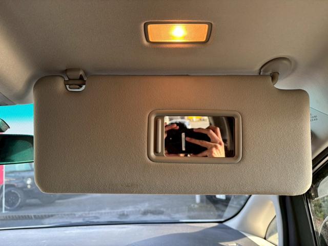 ヴェルファイア ２．４Ｚ　ユーザー買取車／後席モニター／障害物センサー／両側電動スライドドア／イクリプス製ナビ／ブルートゥース接続／バックカメラ／ＥＴＣ車載器／プッシュスタート／スマートキー／ＨＩＤヘッドライト／３列目シート（62枚目）