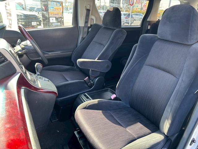 ヴェルファイア ２．４Ｚ　ユーザー買取車／後席モニター／障害物センサー／両側電動スライドドア／イクリプス製ナビ／ブルートゥース接続／バックカメラ／ＥＴＣ車載器／プッシュスタート／スマートキー／ＨＩＤヘッドライト／３列目シート（68枚目）
