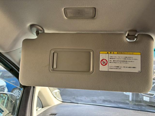 ヴェルファイア ２．４Ｚ　ユーザー買取車／後席モニター／障害物センサー／両側電動スライドドア／イクリプス製ナビ／ブルートゥース接続／バックカメラ／ＥＴＣ車載器／プッシュスタート／スマートキー／ＨＩＤヘッドライト／３列目シート（70枚目）