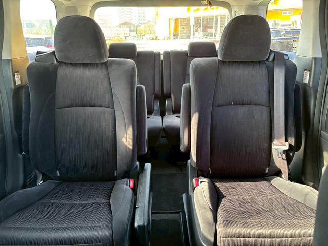 ヴェルファイア ２．４Ｚ　ユーザー買取車／後席モニター／障害物センサー／両側電動スライドドア／イクリプス製ナビ／ブルートゥース接続／バックカメラ／ＥＴＣ車載器／プッシュスタート／スマートキー／ＨＩＤヘッドライト／３列目シート（77枚目）