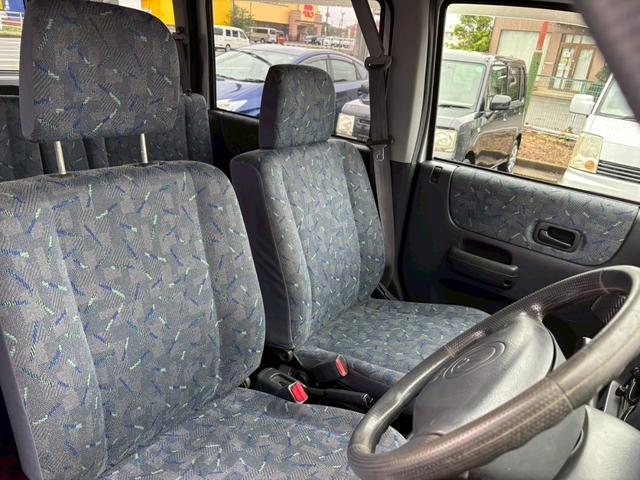 バモス M ユーザー買取車/両側スライド/ケンウッド製オーディオ/パワーウィンドウ/電動格納ミラー/ドアバイザー/フルフラット/ACエアコン(8枚目)