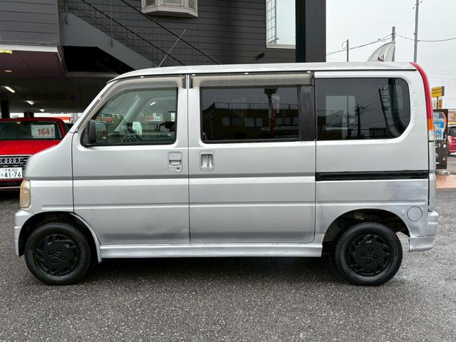 バモス M ユーザー買取車/両側スライド/ケンウッド製オーディオ/パワーウィンドウ/電動格納ミラー/ドアバイザー/フルフラット/ACエアコン(28枚目)