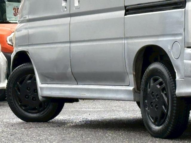 バモス M ユーザー買取車/両側スライド/ケンウッド製オーディオ/パワーウィンドウ/電動格納ミラー/ドアバイザー/フルフラット/ACエアコン(34枚目)