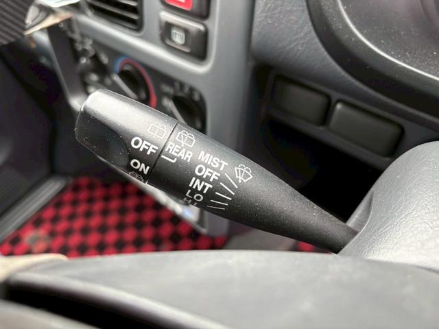 バモス M ユーザー買取車/両側スライド/ケンウッド製オーディオ/パワーウィンドウ/電動格納ミラー/ドアバイザー/フルフラット/ACエアコン(44枚目)