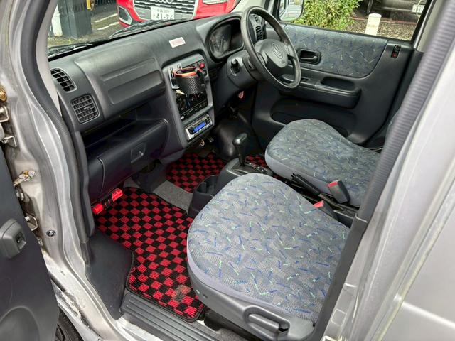 バモス M ユーザー買取車/両側スライド/ケンウッド製オーディオ/パワーウィンドウ/電動格納ミラー/ドアバイザー/フルフラット/ACエアコン(55枚目)