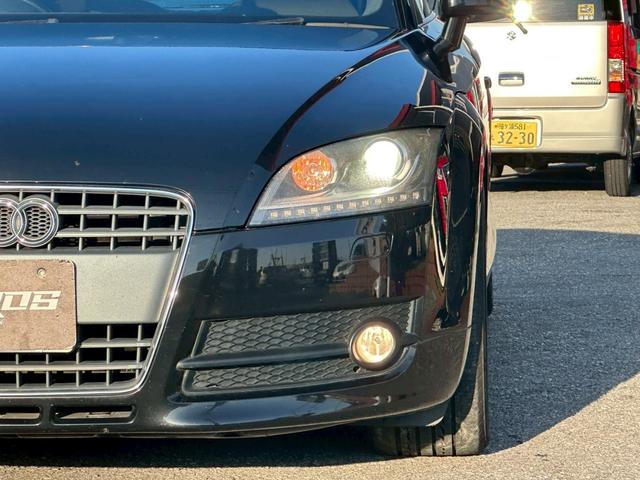 TTクーペ 2.0TFSI ユーザー買取車/カロッツェリア製ディスプレイオーディオ/可動式リアウィング/ETC車載器/リアフォグランプ/パドルシフト/キーレスエントリー/REGNO装着/純正17インチアルミホイール/フルフラット(27枚目)