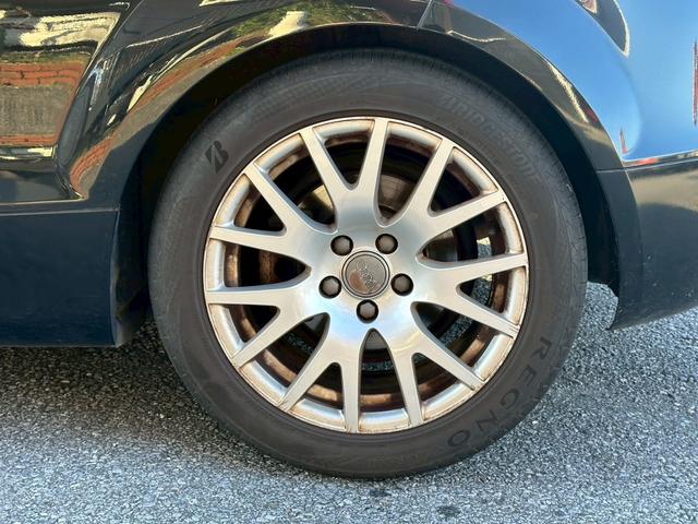 TTクーペ 2.0TFSI ユーザー買取車/カロッツェリア製ディスプレイオーディオ/可動式リアウィング/ETC車載器/リアフォグランプ/パドルシフト/キーレスエントリー/REGNO装着/純正17インチアルミホイール/フルフラット(34枚目)