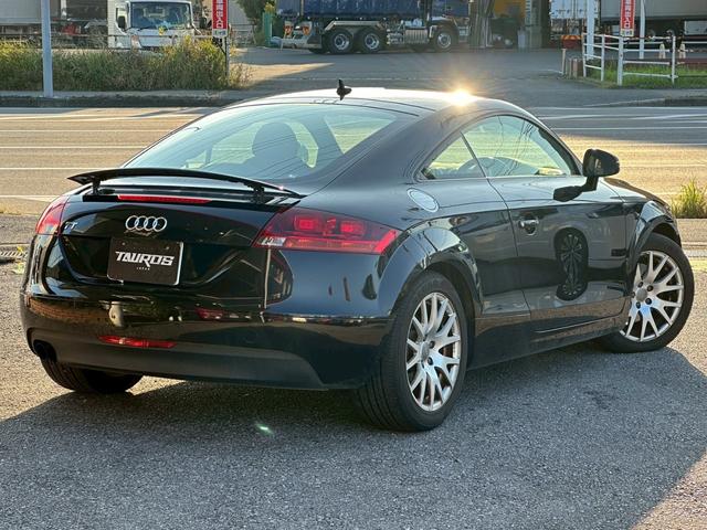 TTクーペ 2.0TFSI ユーザー買取車/カロッツェリア製ディスプレイオーディオ/可動式リアウィング/ETC車載器/リアフォグランプ/パドルシフト/キーレスエントリー/REGNO装着/純正17インチアルミホイール/フルフラット(39枚目)