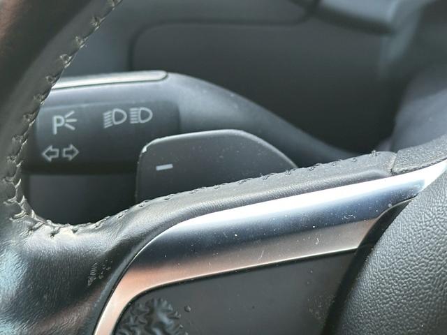 TTクーペ 2.0TFSI ユーザー買取車/カロッツェリア製ディスプレイオーディオ/可動式リアウィング/ETC車載器/リアフォグランプ/パドルシフト/キーレスエントリー/REGNO装着/純正17インチアルミホイール/フルフラット(54枚目)