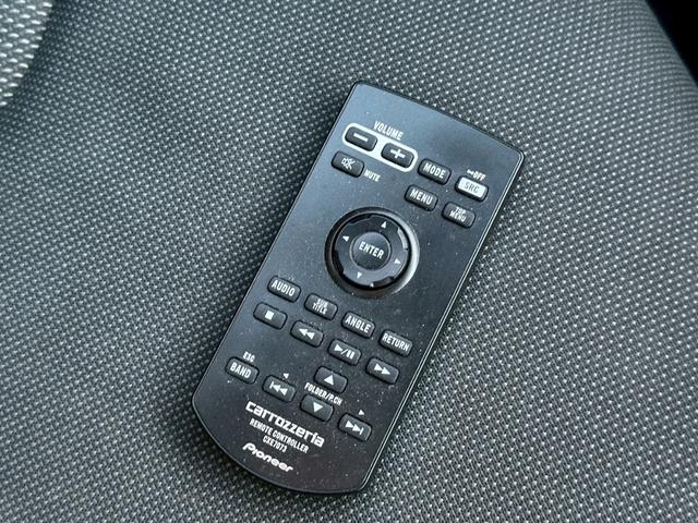 TTクーペ 2.0TFSI ユーザー買取車/カロッツェリア製ディスプレイオーディオ/可動式リアウィング/ETC車載器/リアフォグランプ/パドルシフト/キーレスエントリー/REGNO装着/純正17インチアルミホイール/フルフラット(67枚目)