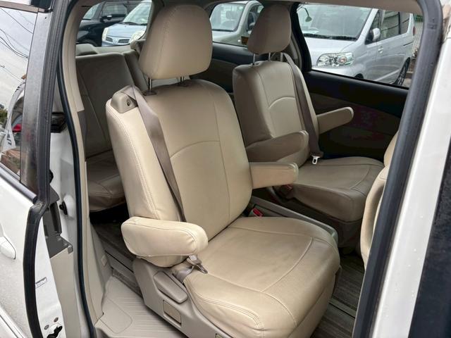 エスティマ ２．４アエラス　Ｇエディション　ユーザー買取車／障害物センサー／両側電動スライドドア／アルパイン製ナビ／ＥＴＣ車載器／ミュージックサーバー／バックカメラ／プッシュスタート／スマートキー／３列目シート／純正１７インチＡＷ／キーレス（9枚目）