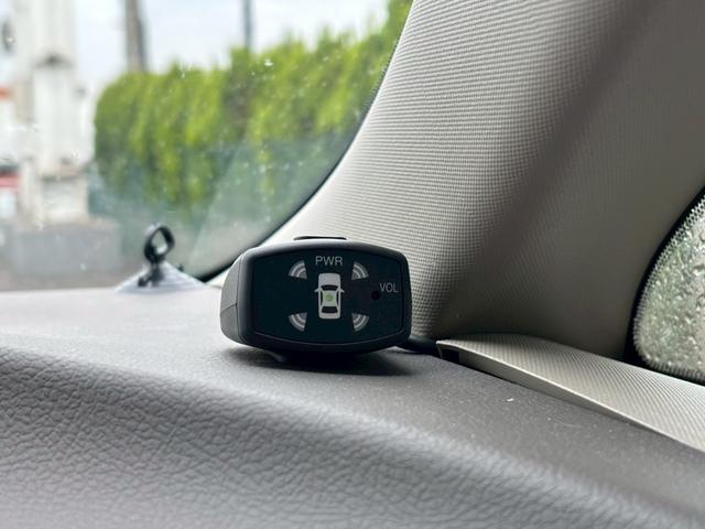 エスティマ ２．４アエラス　Ｇエディション　ユーザー買取車／障害物センサー／両側電動スライドドア／アルパイン製ナビ／ＥＴＣ車載器／ミュージックサーバー／バックカメラ／プッシュスタート／スマートキー／３列目シート／純正１７インチＡＷ／キーレス（12枚目）