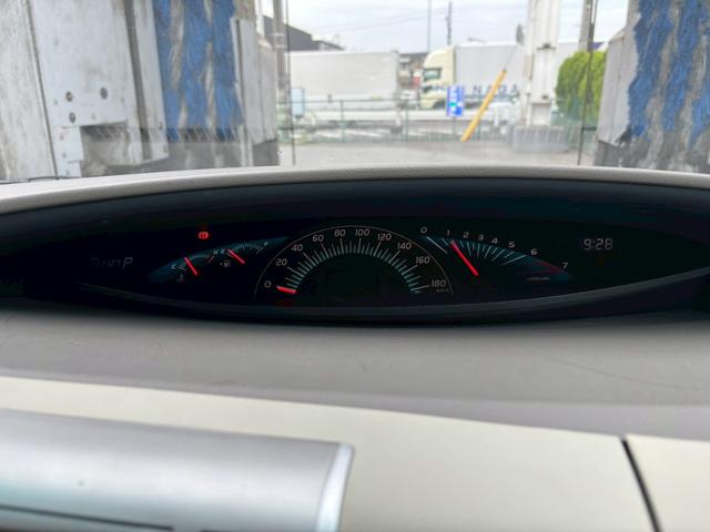 エスティマ ２．４アエラス　Ｇエディション　ユーザー買取車／障害物センサー／両側電動スライドドア／アルパイン製ナビ／ＥＴＣ車載器／ミュージックサーバー／バックカメラ／プッシュスタート／スマートキー／３列目シート／純正１７インチＡＷ／キーレス（50枚目）