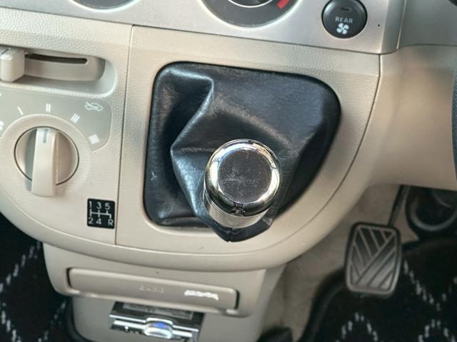 エブリイワゴン JP ユーザー買取車/5速MT/両側スライド/カロッツェリア製ナビ/ブルートゥース接続/ドライブレコーダー/ETC車載器/フルセグ視聴/電動格納ミラー/フルフラット/キーレスエントリー/ドアバイザー(12枚目)