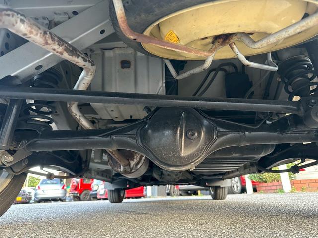 エブリイワゴン JP ユーザー買取車/5速MT/両側スライド/カロッツェリア製ナビ/ブルートゥース接続/ドライブレコーダー/ETC車載器/フルセグ視聴/電動格納ミラー/フルフラット/キーレスエントリー/ドアバイザー(15枚目)