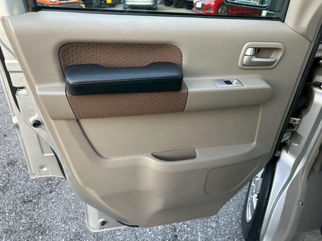 エブリイワゴン JP ユーザー買取車/5速MT/両側スライド/カロッツェリア製ナビ/ブルートゥース接続/ドライブレコーダー/ETC車載器/フルセグ視聴/電動格納ミラー/フルフラット/キーレスエントリー/ドアバイザー(64枚目)