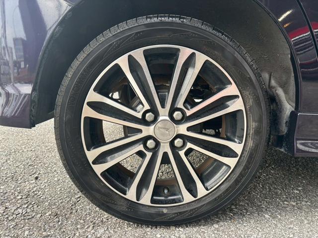 タント カスタムRS SA ユーザー買取車/ターボ搭載/両側電動スライドドア/ケンウッド製ナビ/ブルートゥース接続/バックカメラ/USB端子/HIDヘッドライト/プッシュスタート/スマートキー/フルフラット/キーレスエントリー(35枚目)