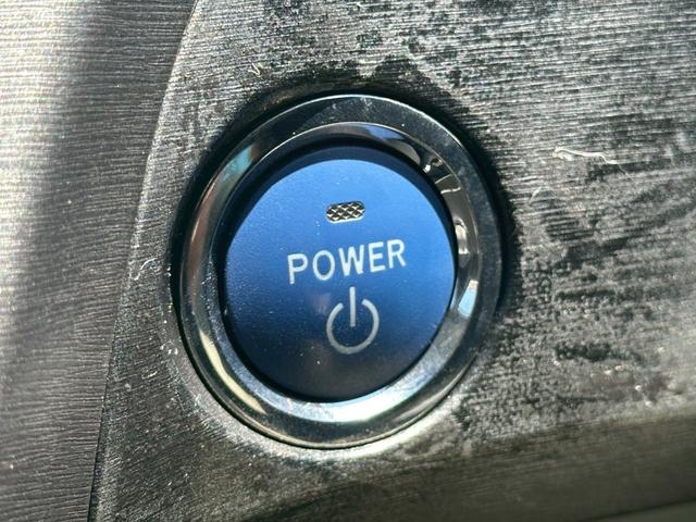 プリウス S ユーザー買取車/後期型/ラルグスタワーバー/純正ナビ/ブルートゥース接続/ワンセグ視聴/ドライブレコーダー/HIDヘッドライト/フルフラット/ETC車載器/プッシュスタート/スマートキー/キーレス(14枚目)