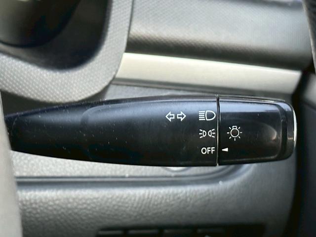 スイフト XG-DJE ユーザー買取車/ケンウッド製ナビ/ブルートゥース接続/プッシュスタート/スマートキー/フルフラット/アイドリングストップ/レベライザー/社外製15インチアルミホイール/ドアバイザー/車検令和9年1月(49枚目)