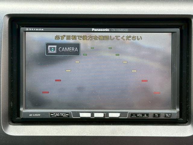 ステップワゴンスパーダ Z ユーザー買取車/両側電動スライドドア/パナソニック製ストラーダナビ/バックカメラ/ビルトイン型ETC車載器/キーレスエントリー/3列目シート/ウォークスルー/HIDヘッドライト/パドルシフト(11枚目)