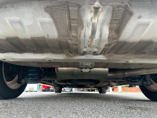 ステップワゴンスパーダ Z ユーザー買取車/両側電動スライドドア/パナソニック製ストラーダナビ/バックカメラ/ビルトイン型ETC車載器/キーレスエントリー/3列目シート/ウォークスルー/HIDヘッドライト/パドルシフト(15枚目)