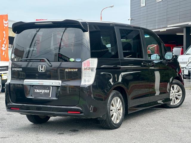 ステップワゴンスパーダ Z ユーザー買取車/両側電動スライドドア/パナソニック製ストラーダナビ/バックカメラ/ビルトイン型ETC車載器/キーレスエントリー/3列目シート/ウォークスルー/HIDヘッドライト/パドルシフト(19枚目)