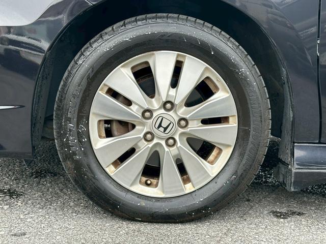 ステップワゴンスパーダ Z ユーザー買取車/両側電動スライドドア/パナソニック製ストラーダナビ/バックカメラ/ビルトイン型ETC車載器/キーレスエントリー/3列目シート/ウォークスルー/HIDヘッドライト/パドルシフト(32枚目)