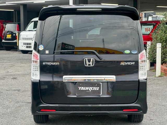 ステップワゴンスパーダ Z ユーザー買取車/両側電動スライドドア/パナソニック製ストラーダナビ/バックカメラ/ビルトイン型ETC車載器/キーレスエントリー/3列目シート/ウォークスルー/HIDヘッドライト/パドルシフト(38枚目)