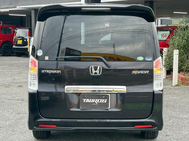 ステップワゴンスパーダ Z ユーザー買取車/両側電動スライドドア/パナソニック製ストラーダナビ/バックカメラ/ビルトイン型ETC車載器/キーレスエントリー/3列目シート/ウォークスルー/HIDヘッドライト/パドルシフト(41枚目)