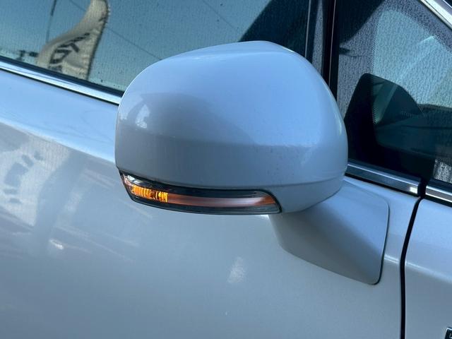 SAI S ユーザー買取車/純正ナビ/オートクルーズコントロール/パワーシート/ドライブレコーダー/ETC車載器/バックカメラ/AUX接続/プッシュスタート/スマートキー/HIDヘッドライト/オートライト(26枚目)