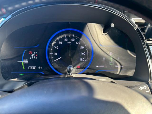 シャトル ハイブリッドZスタイルエディション ユーザー買取車/衝突軽減ブレーキ/ケンウッド製ナビ/ブルートゥース接続/バックカメラ/オートクルーズコントロール/LEDヘッドライト/ハーフレザーシート/プッシュスタート/スマートキー/フルフラット(52枚目)