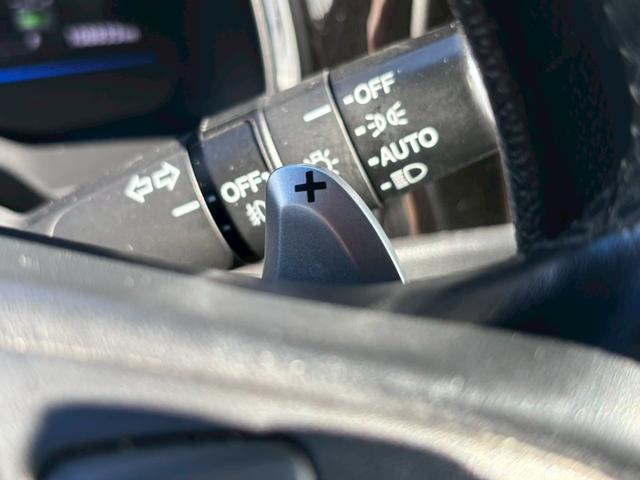 シャトル ハイブリッドZスタイルエディション ユーザー買取車/衝突軽減ブレーキ/ケンウッド製ナビ/ブルートゥース接続/バックカメラ/オートクルーズコントロール/LEDヘッドライト/ハーフレザーシート/プッシュスタート/スマートキー/フルフラット(56枚目)