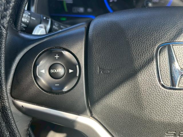 シャトル ハイブリッドZスタイルエディション ユーザー買取車/衝突軽減ブレーキ/ケンウッド製ナビ/ブルートゥース接続/バックカメラ/オートクルーズコントロール/LEDヘッドライト/ハーフレザーシート/プッシュスタート/スマートキー/フルフラット(57枚目)