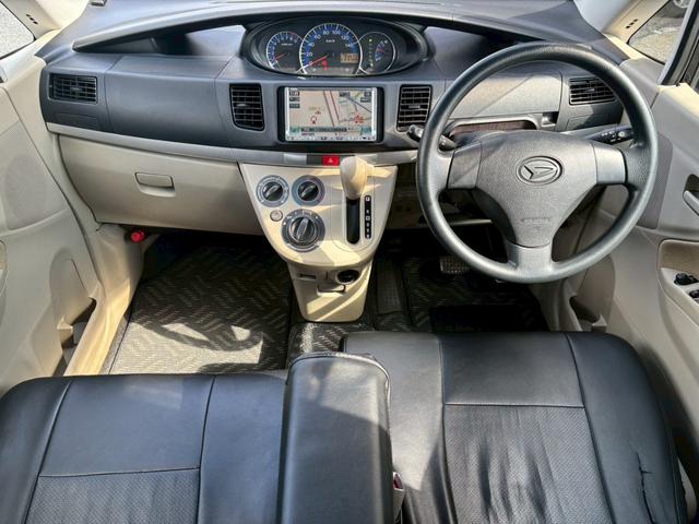 ムーヴ Ｘ　ユーザー買取車／クラリオン製ナビ／ミュージックサーバー／スマートキー／フルフラット／レベライザー／電動格納ミラー／ＡＣマニュアルエアコン（7枚目）