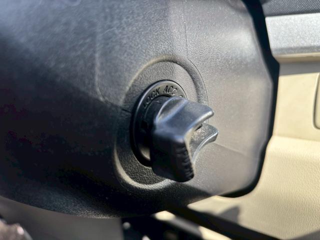 ムーヴ Ｘ　ユーザー買取車／クラリオン製ナビ／ミュージックサーバー／スマートキー／フルフラット／レベライザー／電動格納ミラー／ＡＣマニュアルエアコン（12枚目）