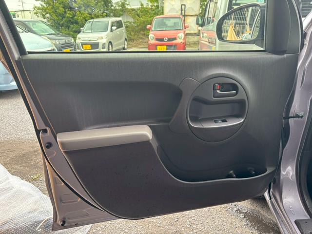 パッソ Ｘ　Ｌパッケージ　ユーザー買取車／純正ナビ／ブルートゥース接続／バックカメラ／ＥＴＣ車載器／フルフラット／ドアバイザー／レベライザー／キーレスエントリー／アイドリングストップ／電動格納ミラー（64枚目）