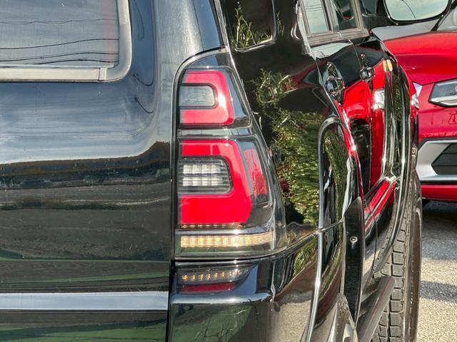 ハイラックスサーフ SSR-G ユーザー買取車/SCS製16インチAW/カロッツェリア製カーオーディオ/ブルートゥース接続/バックカメラ/イカリング型ヘッドライト/リフトアップ/ETC車載器/ドライブレコーダー/フルフラット(41枚目)