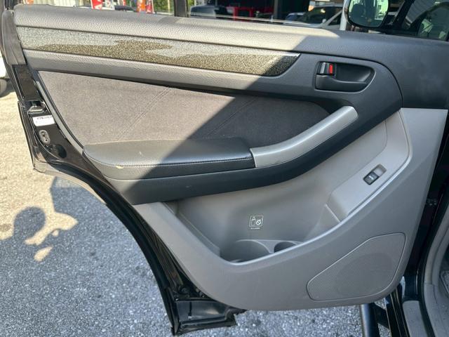 ハイラックスサーフ SSR-G ユーザー買取車/SCS製16インチAW/カロッツェリア製カーオーディオ/ブルートゥース接続/バックカメラ/イカリング型ヘッドライト/リフトアップ/ETC車載器/ドライブレコーダー/フルフラット(73枚目)