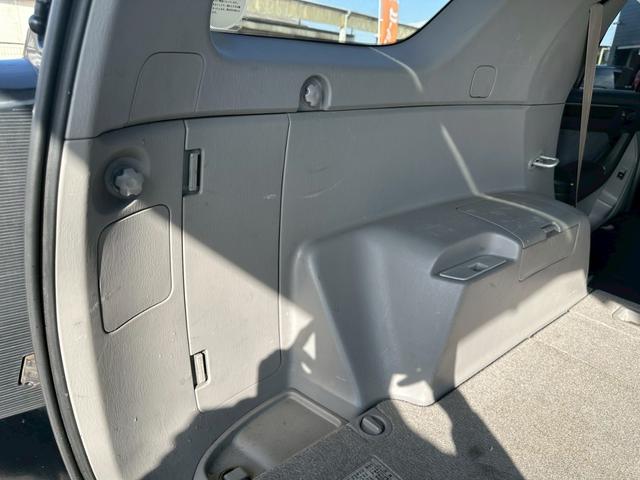 ハイラックスサーフ SSR-G ユーザー買取車/SCS製16インチAW/カロッツェリア製カーオーディオ/ブルートゥース接続/バックカメラ/イカリング型ヘッドライト/リフトアップ/ETC車載器/ドライブレコーダー/フルフラット(75枚目)