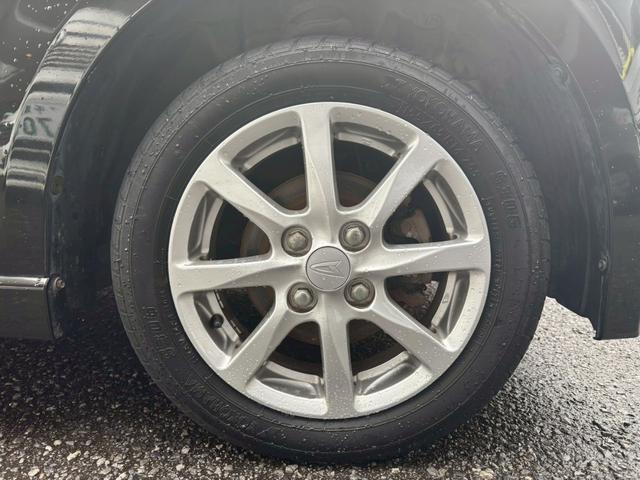 ムーヴ ユーザー買取車/カロッツェリア製ナビ/ブルートゥース接続/ETC車載器/ステアリングリモコン/フルフラット/キーレスエントリー/HIDヘッドライト/フロントフォグランプ/ドアバイザー/純正16インチ(35枚目)