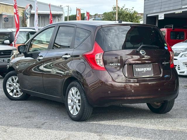 ノート メダリスト　エマージェンシーブレーキパッケージ　ユーザー買取車／全周囲カメラ／衝突軽減ブレーキ／レーンキープアシスト／純正カメラ／ブルートゥース接続／ハーフレザーシート／ドライブレコーダー／フルフラット／ＥＴＣ車載器／プッシュスタート／ＨＩＤライト（20枚目）