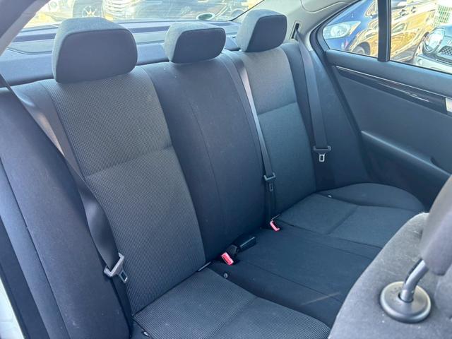 Cクラス C180 ブルーエフィシェンシー ユーザー買取車/ターボ/純正HDDナビ/ブルートゥース接続/オートクルーズコントロール/HIDヘッドライト/ヘッドライトウォッシャー/ETC車載器/オートライト/キーレスエントリー/パワーシート(9枚目)