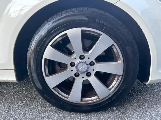 Cクラス C180 ブルーエフィシェンシー ユーザー買取車/ターボ/純正HDDナビ/ブルートゥース接続/オートクルーズコントロール/HIDヘッドライト/ヘッドライトウォッシャー/ETC車載器/オートライト/キーレスエントリー/パワーシート(35枚目)