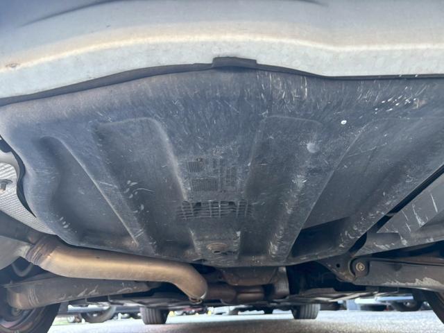 Cクラス C180 ブルーエフィシェンシー ユーザー買取車/ターボ/純正HDDナビ/ブルートゥース接続/オートクルーズコントロール/HIDヘッドライト/ヘッドライトウォッシャー/ETC車載器/オートライト/キーレスエントリー/パワーシート(44枚目)