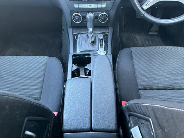 Cクラス C180 ブルーエフィシェンシー ユーザー買取車/ターボ/純正HDDナビ/ブルートゥース接続/オートクルーズコントロール/HIDヘッドライト/ヘッドライトウォッシャー/ETC車載器/オートライト/キーレスエントリー/パワーシート(49枚目)