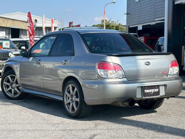 インプレッサ WRX STI Aライン ユーザー買取車/6速MT/RECAROシート/Bremboキャリパー/TRDシフトノブ/社外マフラー/アルパイン製HDDナビ/ETC車載器/ドライブレコーダー/キーレスエントリー/HIDヘッドライト(20枚目)